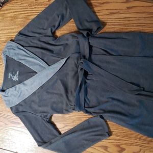 Gilligan O'Malley robe